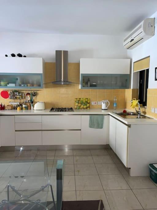 Lovely, Modern, Bright Maisonette. Heart Of Sliema Eksteriør billede
